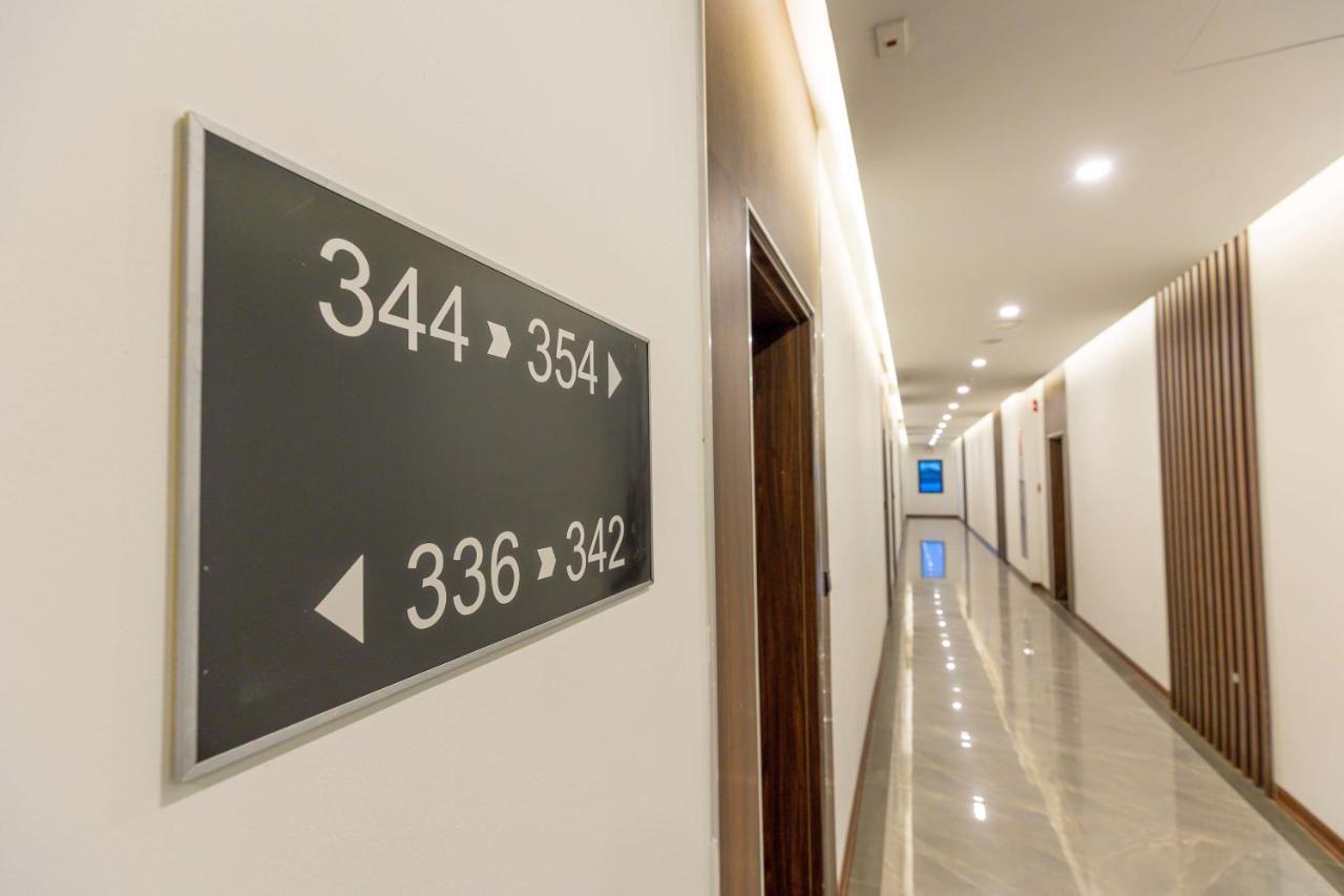 Viktor Legends Hotel Mong Cai Eksteriør bilde